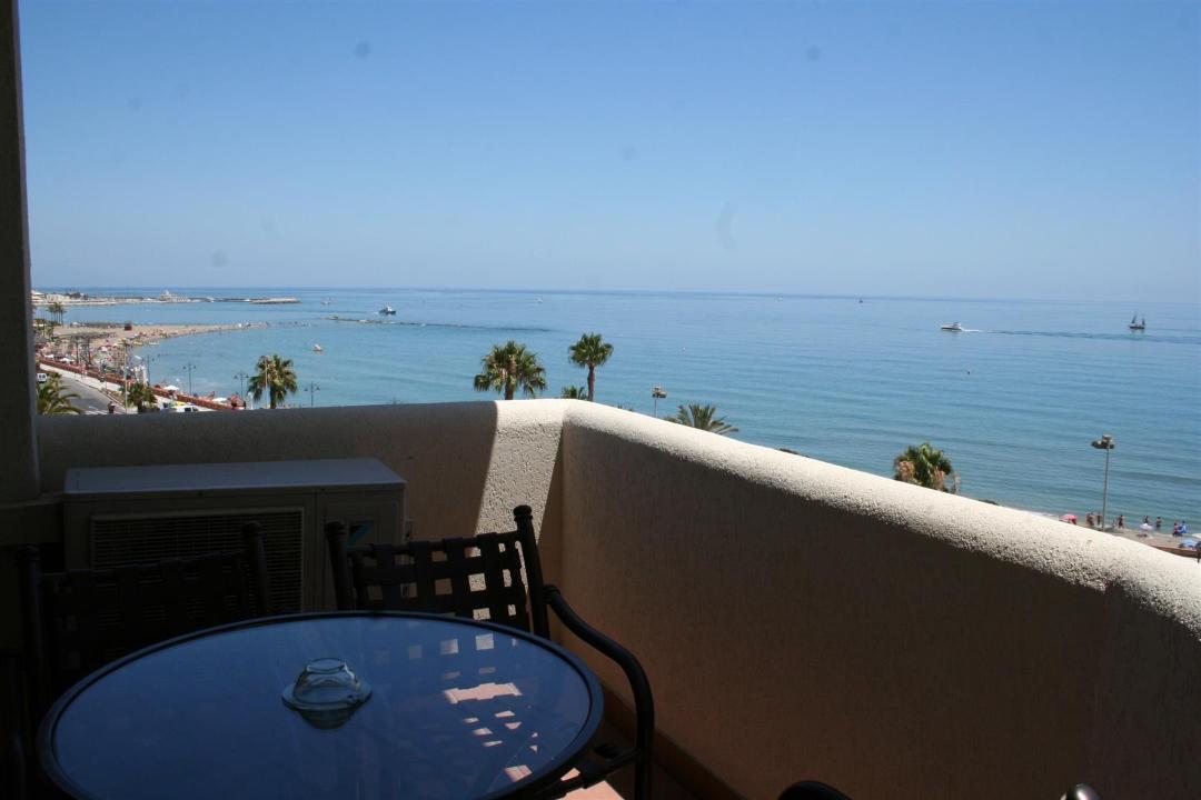Benalbeach Sea Front Benalmádena Esterno foto